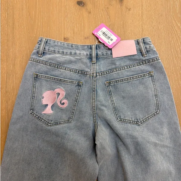 Edikted Baggy Jeans Low Rise Embroidered Barbie Size XS Blue Pink - Image 4