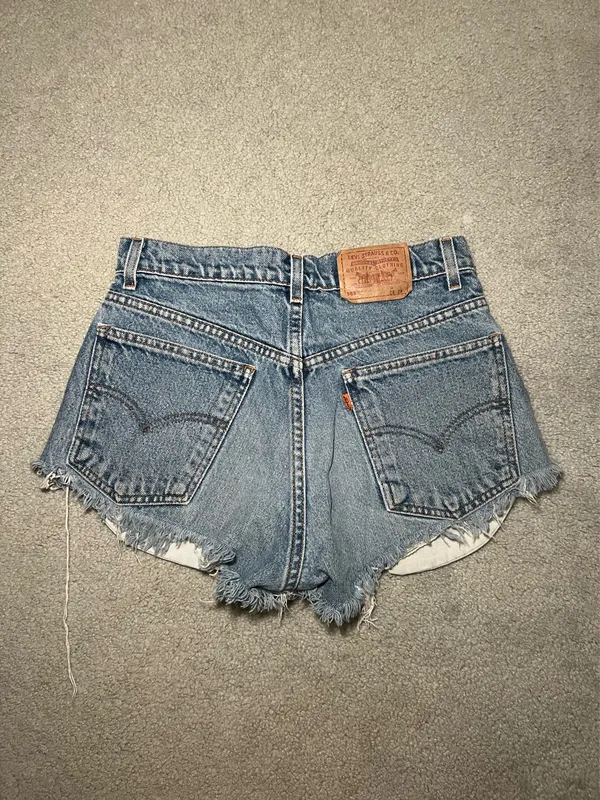 Vintage Levi’s Orange Tab Size 26in waist - Image 2