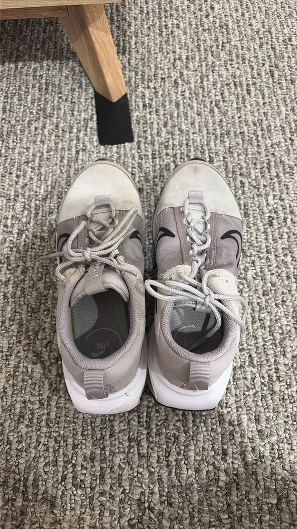 Nike Air Max Shoes - Image 4
