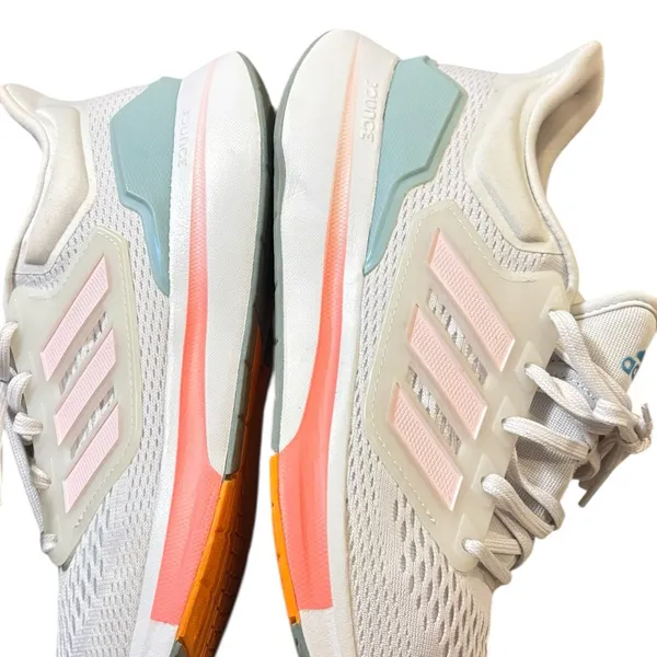 Adidas EQ21 Women's Dash Grey Running Shoes - Image 4
