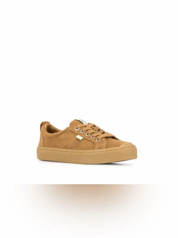 Cariuma Women’s Suede Sneaker in Tan Size 9 - Image 4