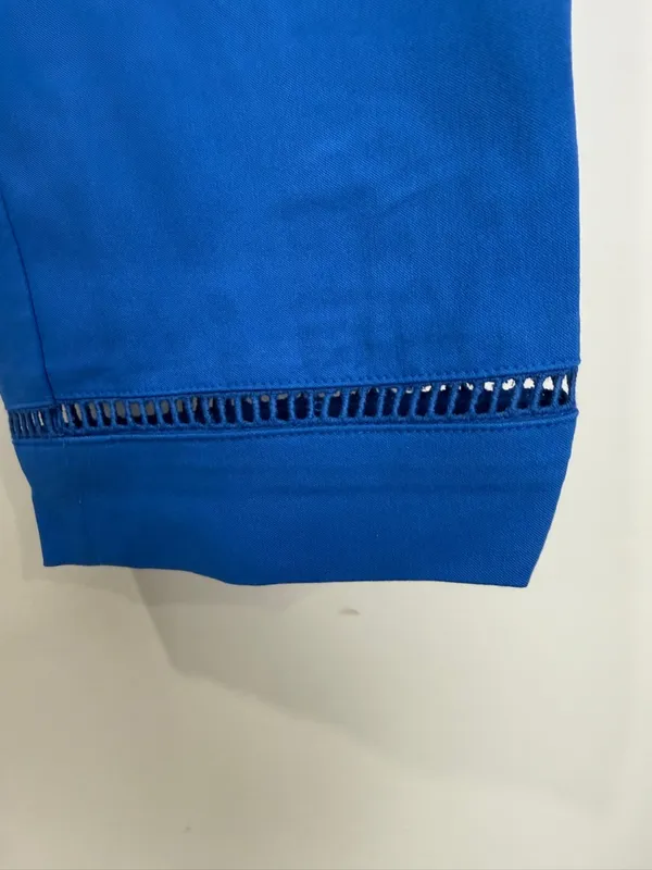 Women's Bright Blue Cropped Capri Pants Size 8P - Image 3