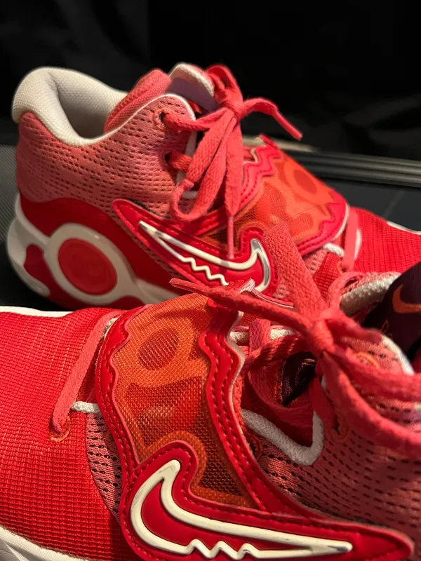 KD Trey Basketball Shoes Nike 5X Red-Coconut - Image 2