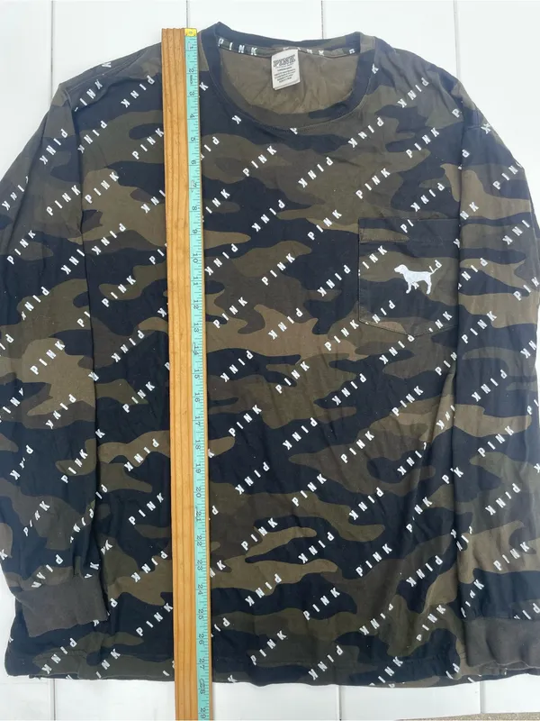 Victoria’s Secret PINK Camo Long Sleeve, Size L - Image 4