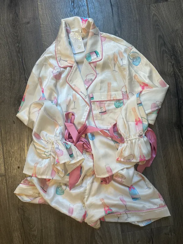 Peach Love California Champagne Print Pajama Set - Image 3