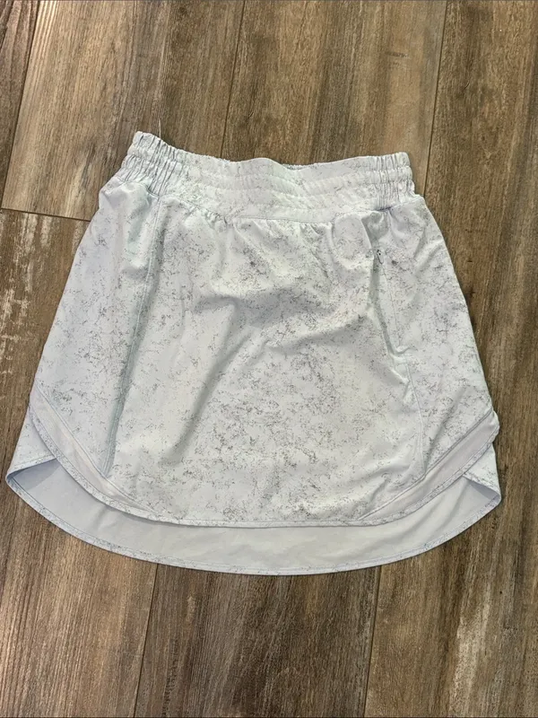 Lululemon Hotty Hot High-Rise Skirt modified - Image 2