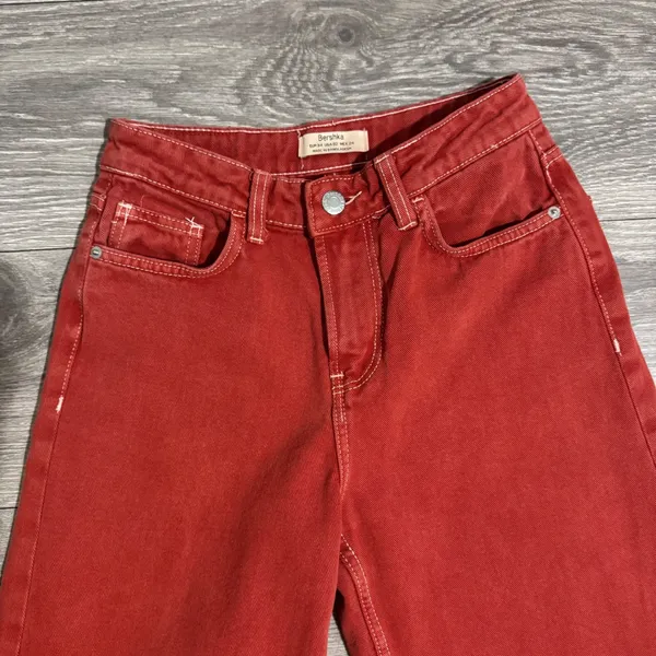 Bershka Burgundy Wide Leg Cropped Denim Jeans Contrast Stitch Mid‎ Rise Size 2 - Image 2