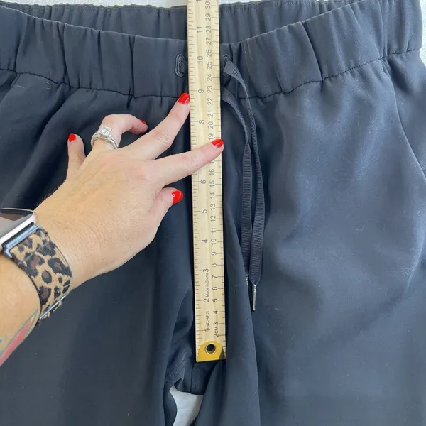 Lululemon Athletica Sz 8 On The Fly Jogger Pant Black Wrinkle Free Travel‎ Sleek - Image 13