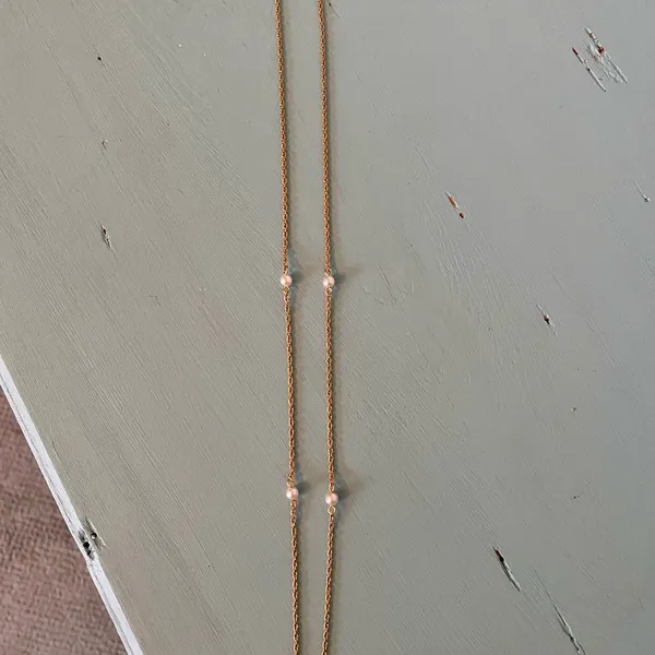 Vintage gold Avon necklace with pearls! Never worn, beautiful necklace! - Image 9