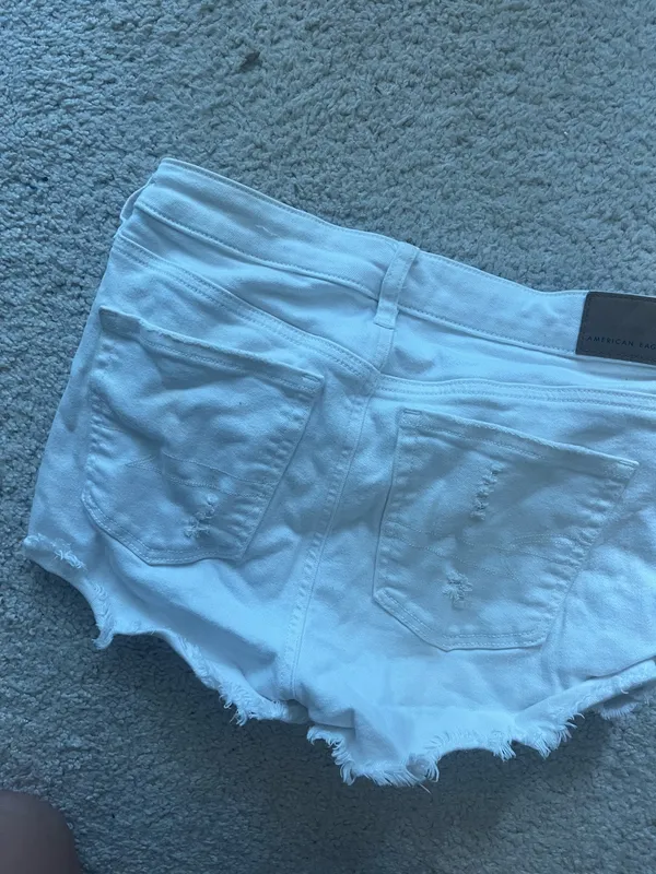 American Eagle White Shorts - Image 3