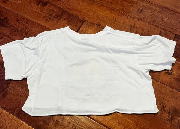 White Crop Shirt Size M - Image 2