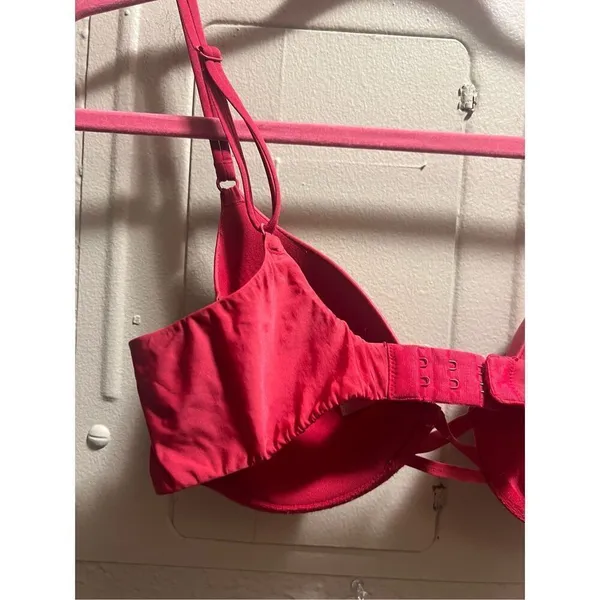 Victoria’s Secret Red Full Coverage Bra Woman’s Size 34C - Image 10