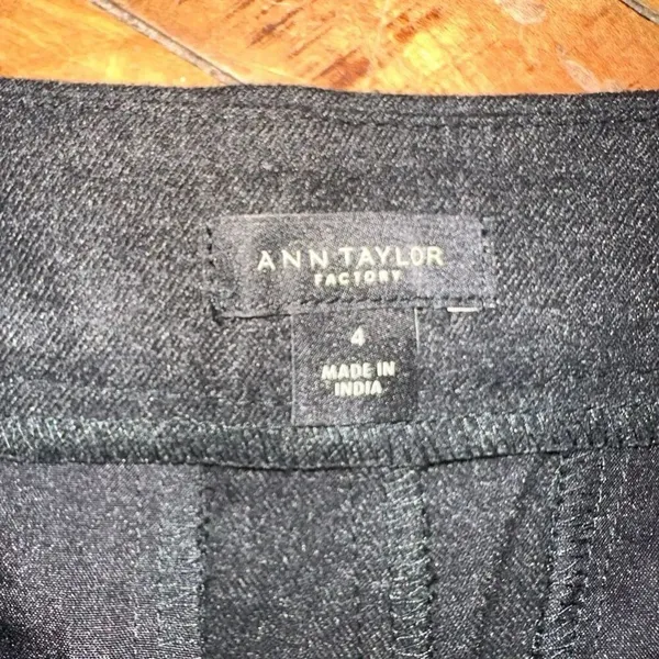 Ann Taylor wide leg business casual black minimalist slacks - Image 2