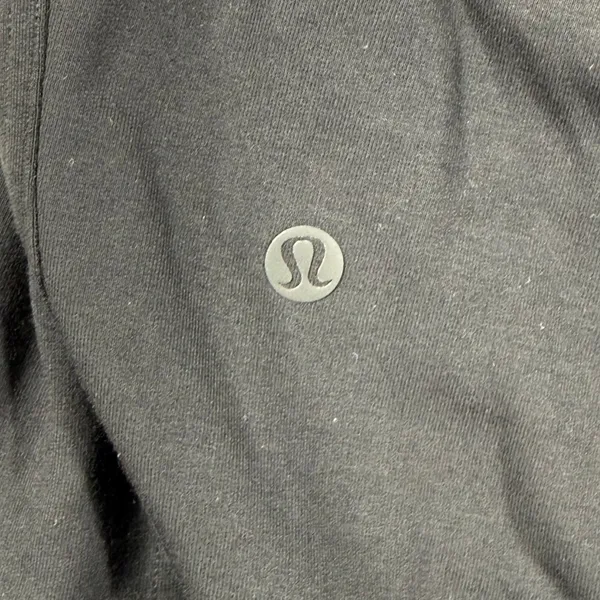 Lululemon High Lines Pullover Black Funnel Neck Pleated Back Pullover Size 2 - Image 6