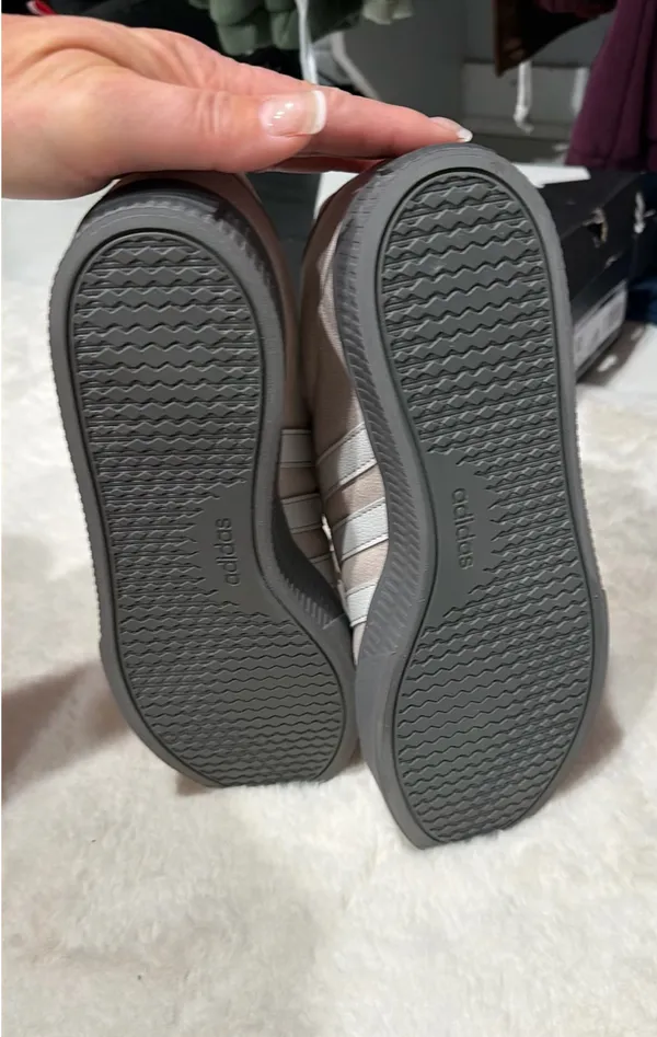 Men’s Adidas Daily 3.0 Canvas Casual Shoes - Image 3