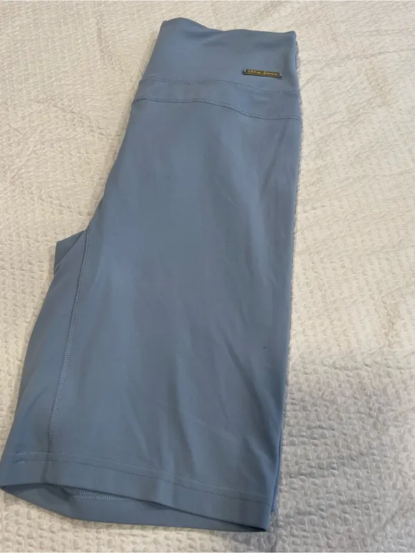 Gymshark light blue butt scrunch Whitney Simmons M women shorts - Image 7