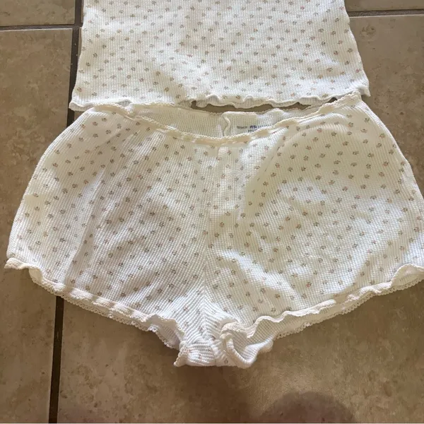 Brandy melville sleepwear set OS - Image 2