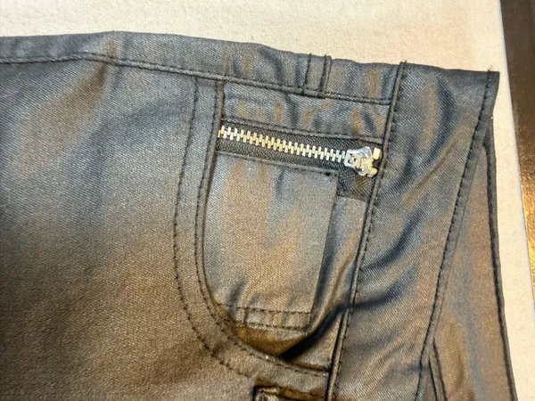 Guess Jeans Skinny Black 27 - Image 4