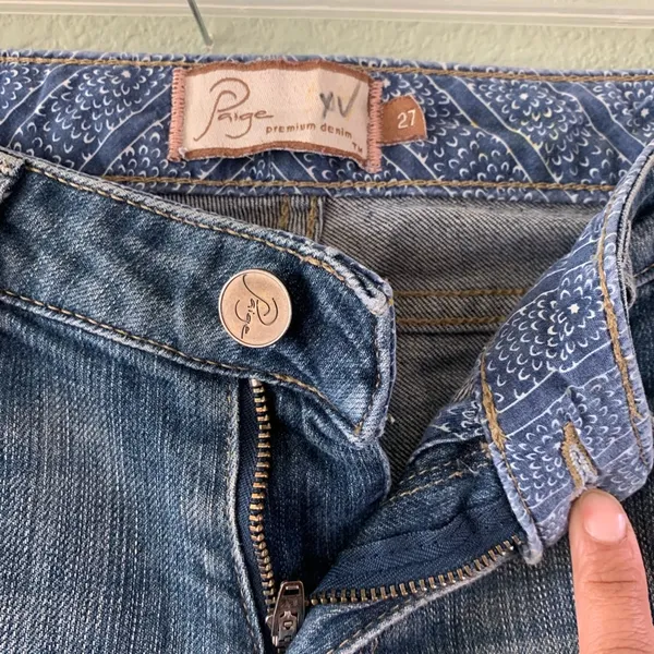 Paige Denim Jean 27 Laurel Canyon bootcut medium - Image 3