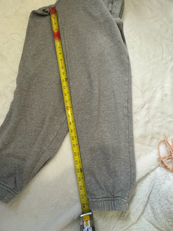 Nike womenGray Sweat Joggers - Image 11