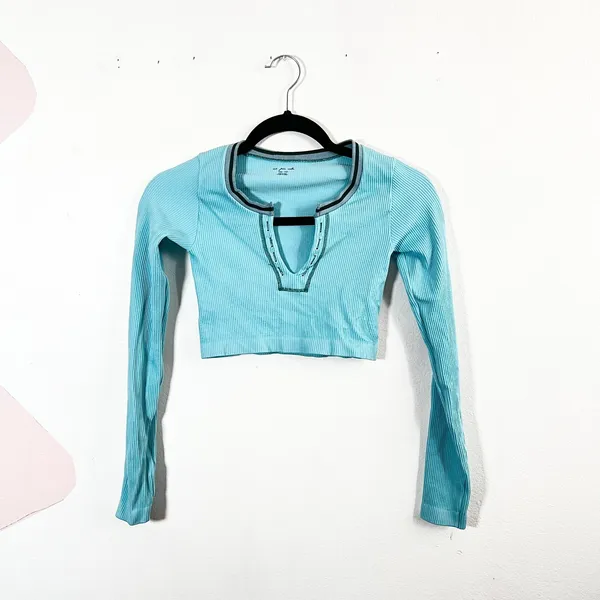 Urban Outfitters Out From Under Go For Gold‎ Baby Blue Seamless Long Sleeve Top - Image 3