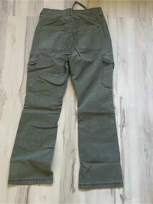 Green American Eagle pants size 6 - Image 6