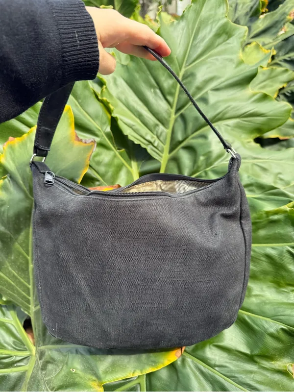 kate spade black canvas shoulder bag - Image 2