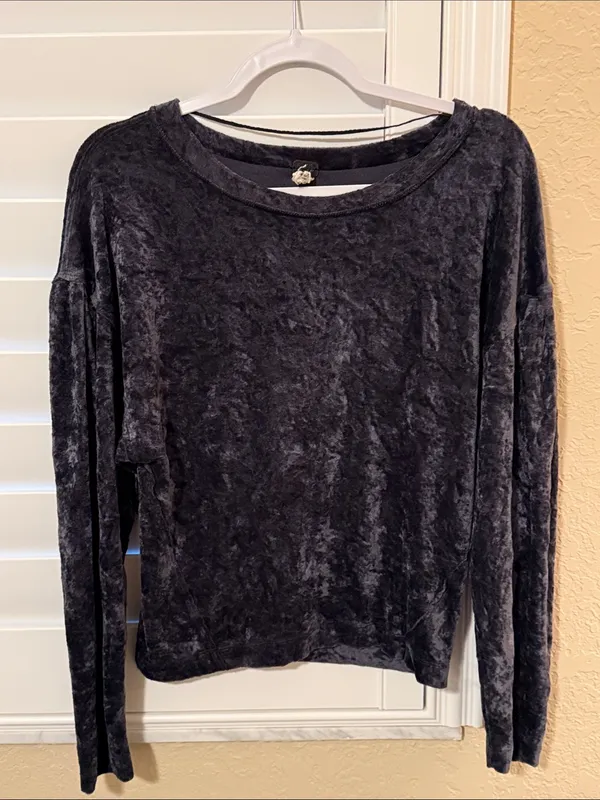 Free People We the Free velour blouse xs - Image 3