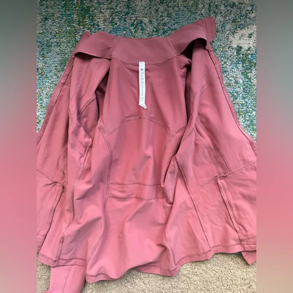 Lululemon Athletica Define fitness zipper jacket, size 12 - Image 10