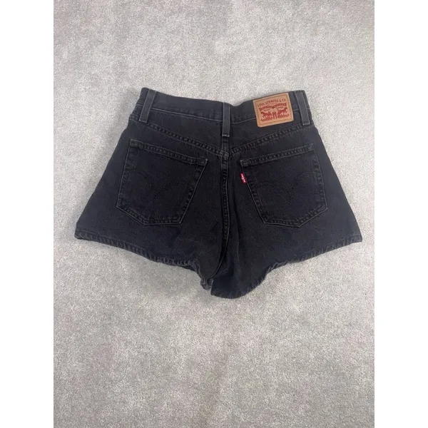 levis high waisted mom shorts black washed 26 - Image 5