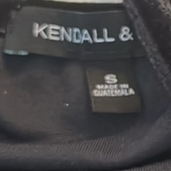 Kendall and Kylie Black Velvet Spaghetti Strap Cami Tank Top Size Women's Small - Image 3