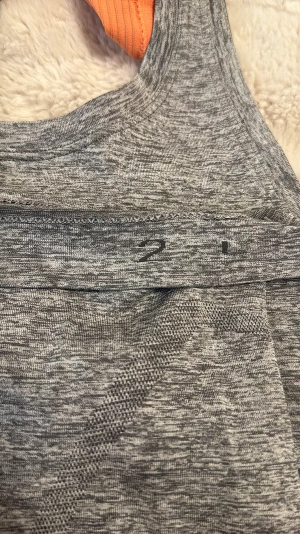 Lululemon Tech Swiftly Tank - Image 4