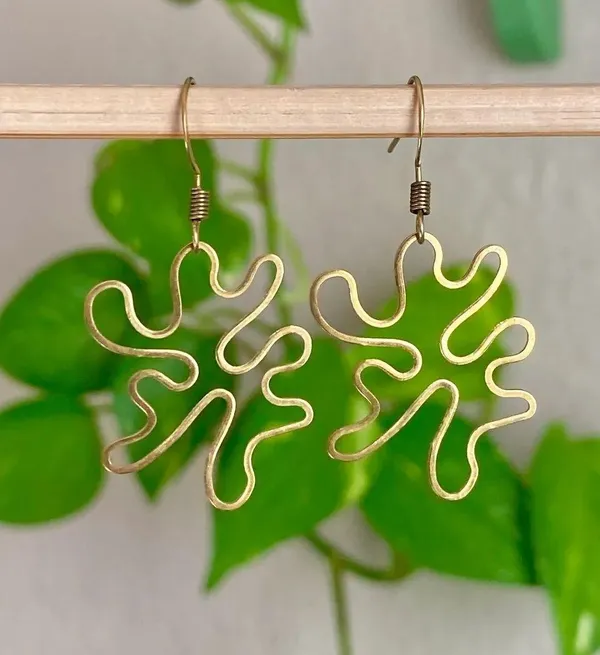 Handmade unique retro vintage hippie fairy boho funky style irregular shaped brass earrings☀️ - Image 3
