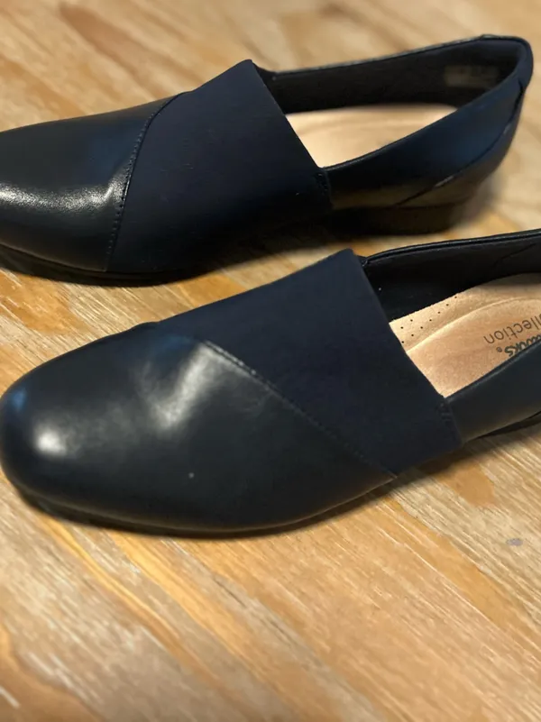 Clark’s Juliet Gem Leather Comfort Shoes - Image 4