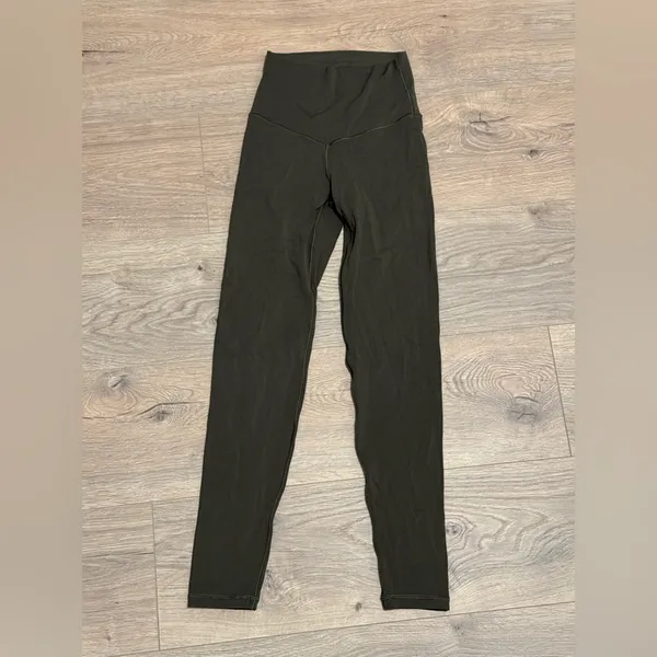 Aerie High Waisted Legging in Olive Green Size XS - Image 4