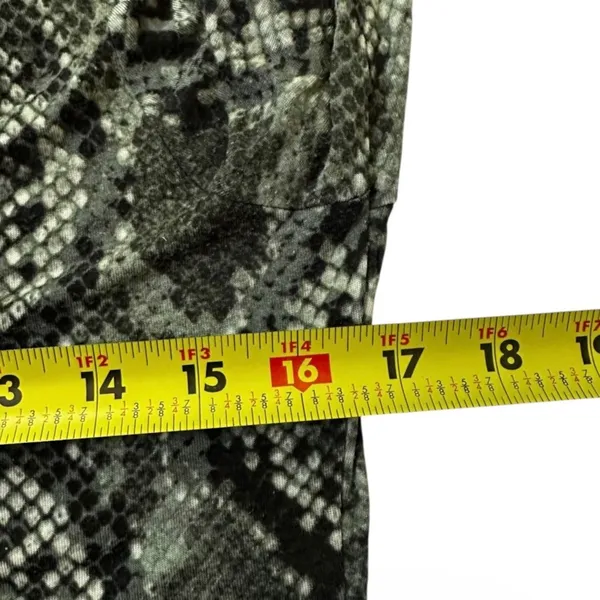 H&M Womens Snakeskin Print Turtleneck Long Sleeve Top Grey Green Medium | 0214 - Image 4