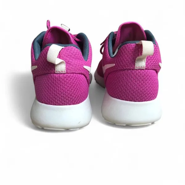 Nike Roshe One Women’s White Club Pink Running Shoes Size 8.5 #511882-605 - Image 4