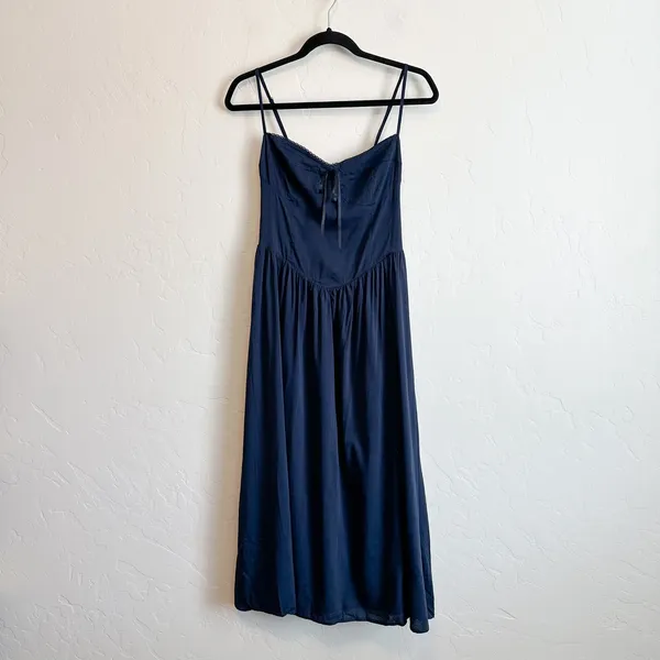 Reformation | Allure Sweetheart Neck Midi Slip Dress Navy Blue - Image 4