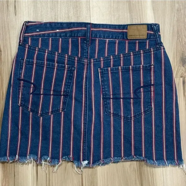 American Eagle High Rise Mini Cutoff Stripes Denim Skirt Women’s 6 - Image 4