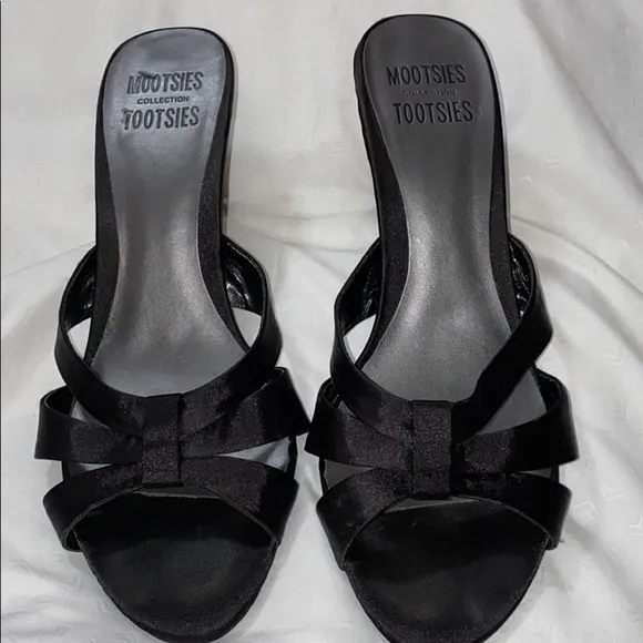 Mootsies Tootsies size 7.5 worn once to a dance - Image 2