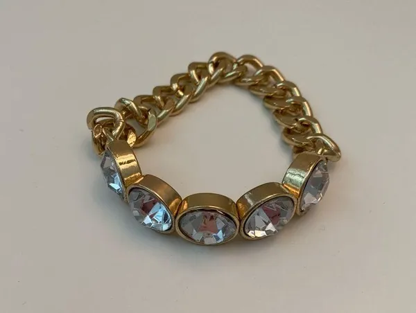 Rhinestone gold link stretchy bracelet - Image 2