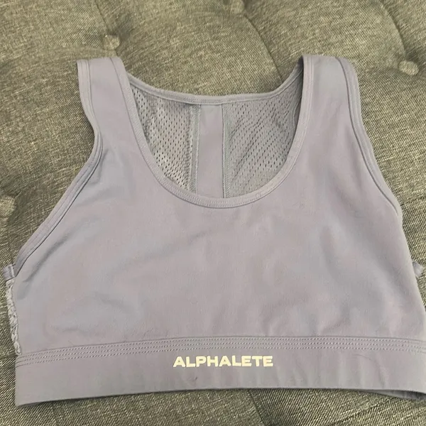 Alphalete surface reign Sports Bra in stone blue - Image 2