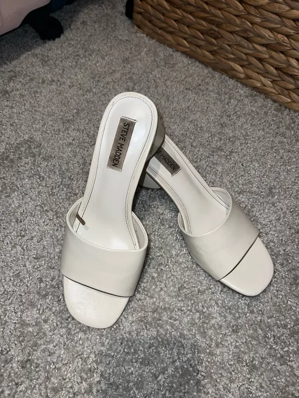 White Steve Madden Sandals Leather - Image 2
