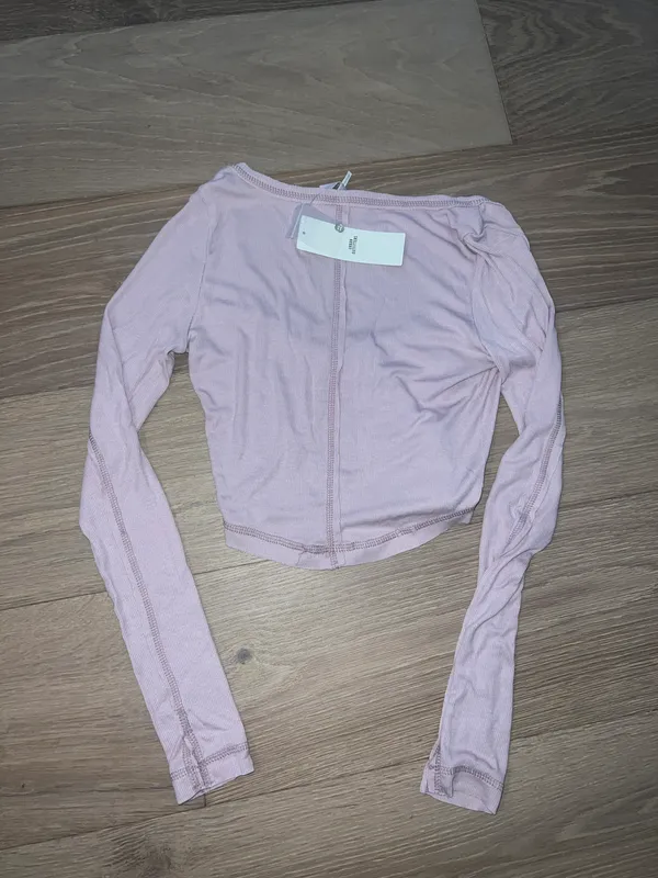 Urban Outfitters brand new button up long sleeve small with tags - Image 3