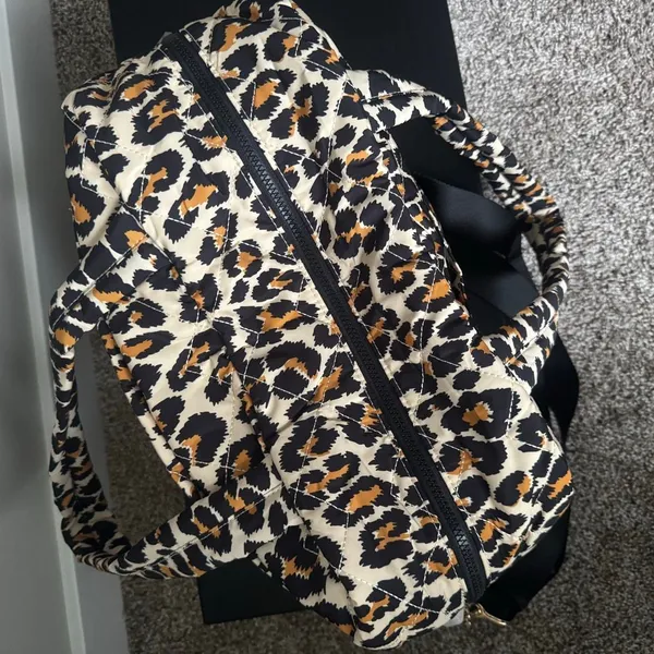 Marc Jacobs The Marc Jacobs Large Weekender Bag Leopard Print NWT - Image 8