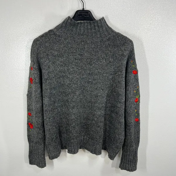 Umgee Floral Embroidered Mock Neck Sweater Women Gray Cottagecore Cozy‎ Boxy - Image 3