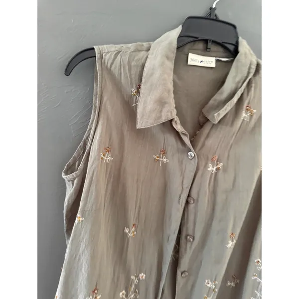 White Stag Vintage Cottage Olive Green‎ Floral Embroidered Sleeveless Button Top - Image 2
