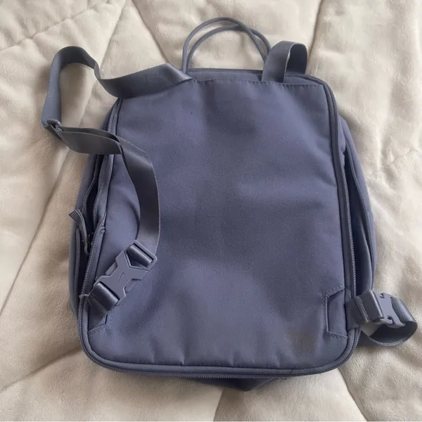 Nike Backpack Purple Expandable Adjustable Straps Multiple Compartments - Image 3