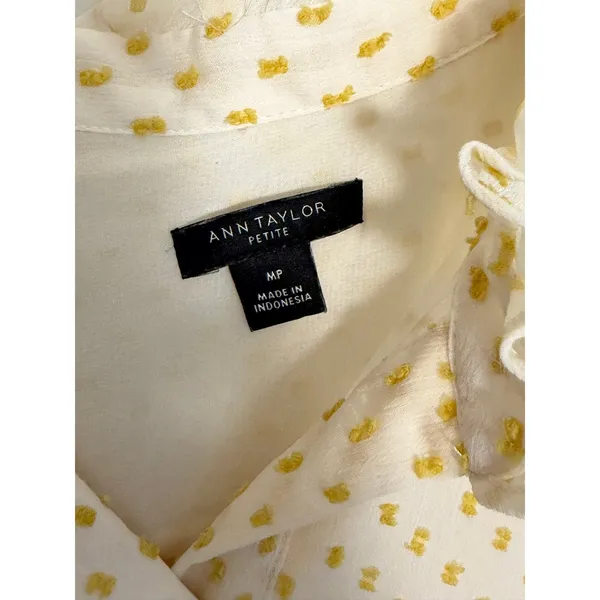 Ann‎ Taylor Polka Dotted Blouse size MP - Image 2