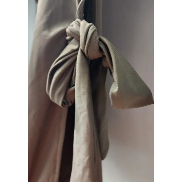 Unbranded Blouse Size Medium Slits Up The Sides That Tie‎ - Image 4
